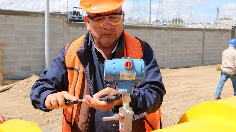 Construyendo sistema de regulación de gas natural en México