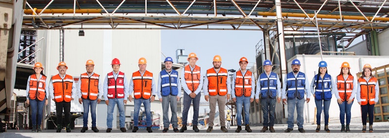 Equipo de DGN Operaciones en sistemas de gas natural industrial